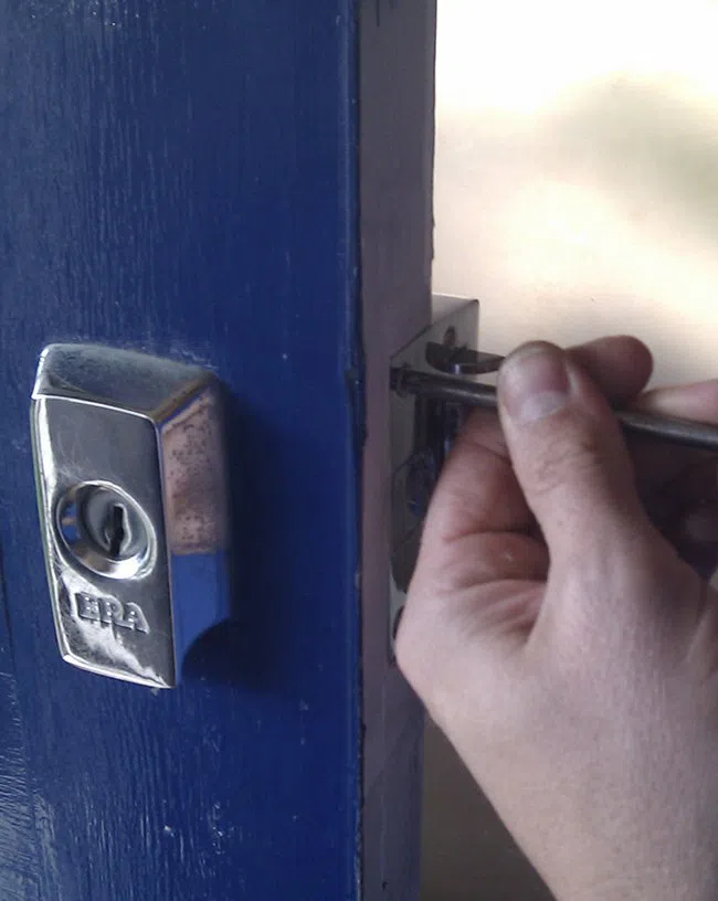 Miles East West AZ Locksmith Store Tucson, AZ 520-303-9745 Miles East West AZ Locksmith Store Tucson, AZ 520-303-9745